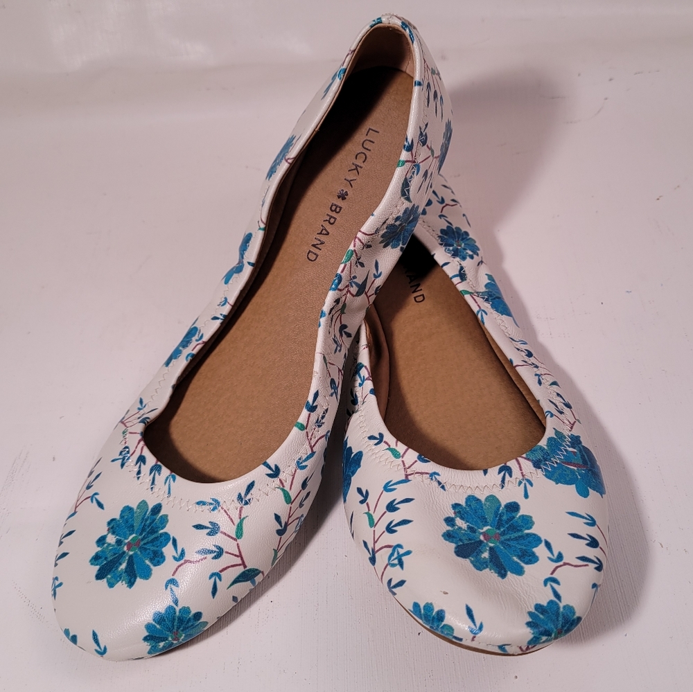 NEW Lucky Brand Emmie Flats Size 10.5 Blue & White